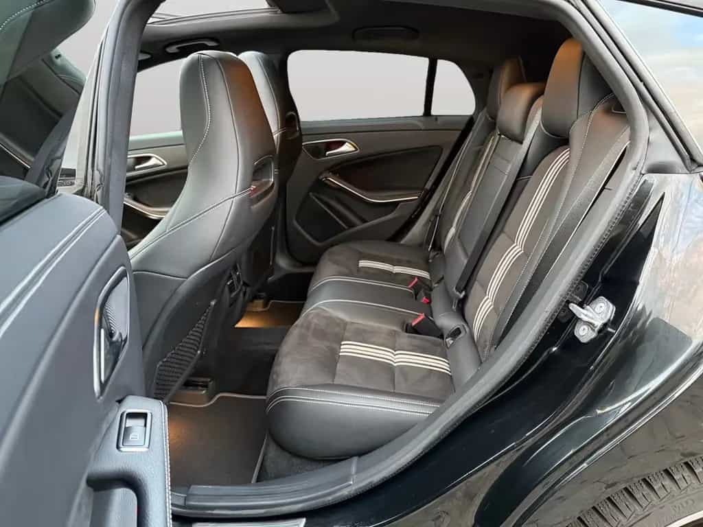 Mercedes-Benz CLA 250 Shooting Brake 4-Matik AMG-Line*LED*Pano 06/2018-photo-10