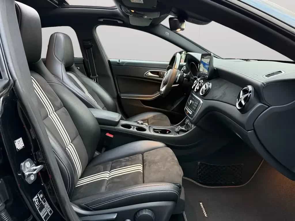 Mercedes-Benz CLA 250 Shooting Brake 4-Matik AMG-Line*LED*Pano 06/2018-photo-9