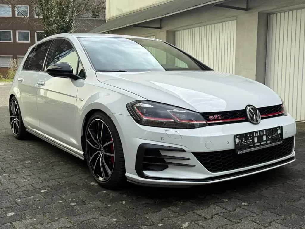 Volkswagen Golf VII Lim. GTI Performance BMT*Virtual*Cam* 11/2019-photo-2