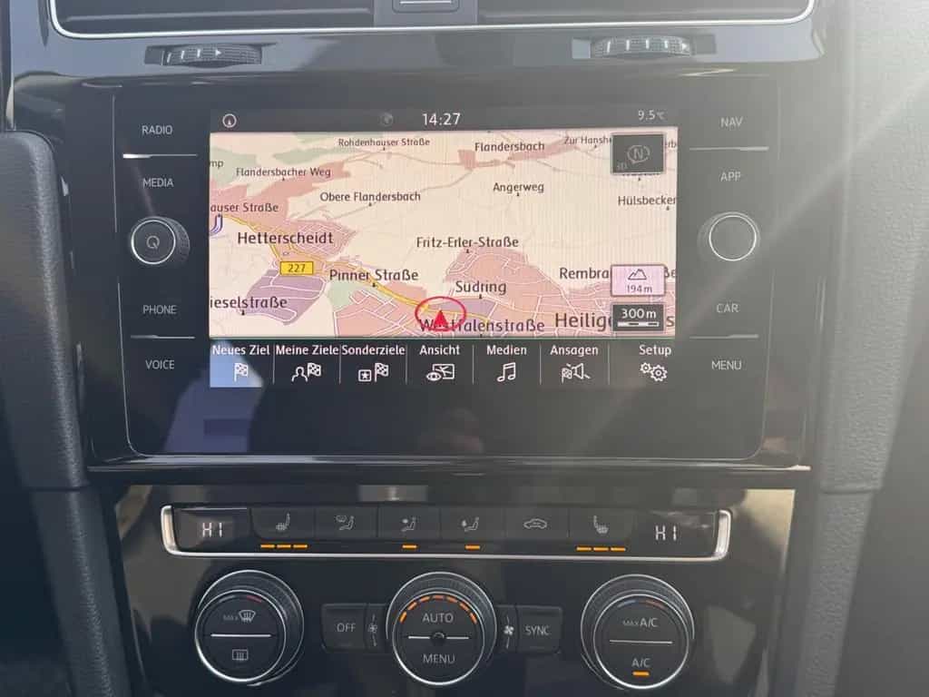 Volkswagen Golf VII Lim.*R-Line*DSG*ACC*LED*Navi 11/2017-photo-16