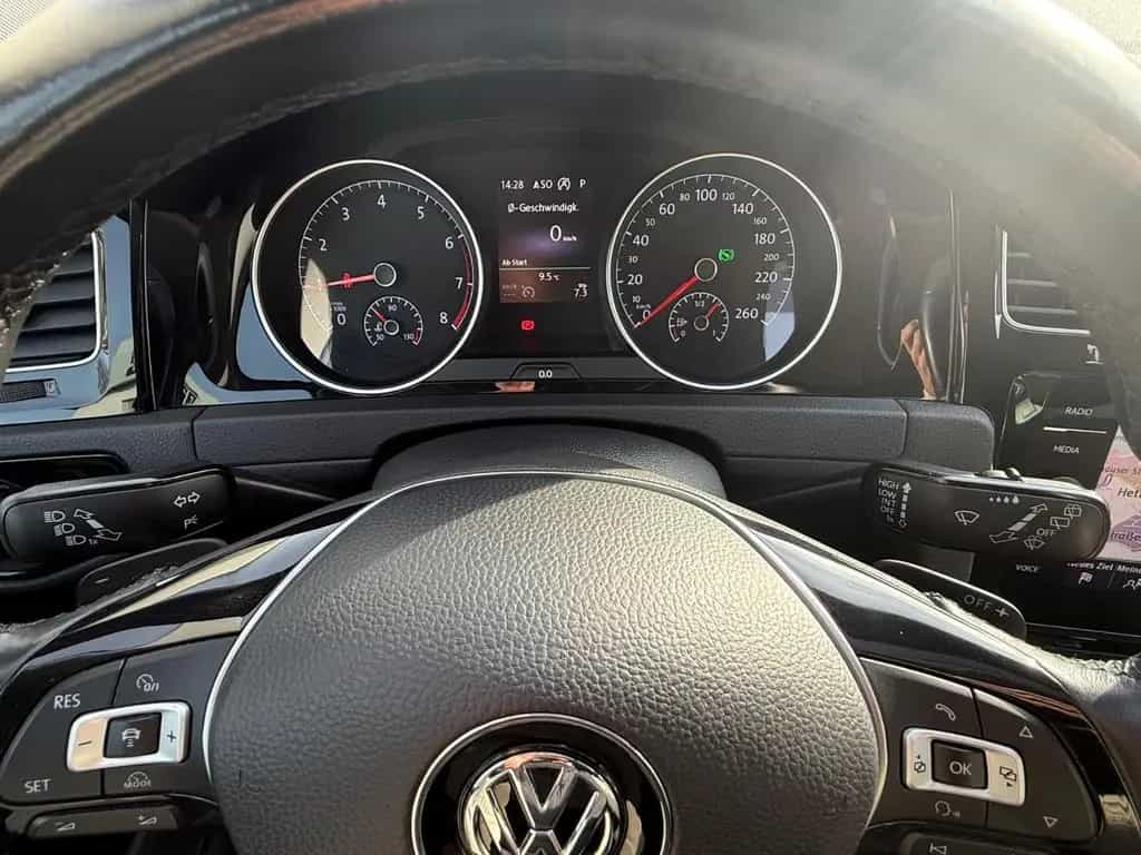 Volkswagen Golf VII Lim.*R-Line*DSG*ACC*LED*Navi 11/2017-photo-23