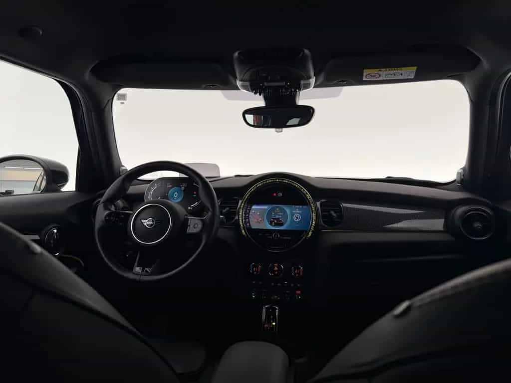 MINI Cooper S *YOURS TRIM*LED-R.KAM-KESSY-LHZ-ACC-HUD 05/2021-photo-31
