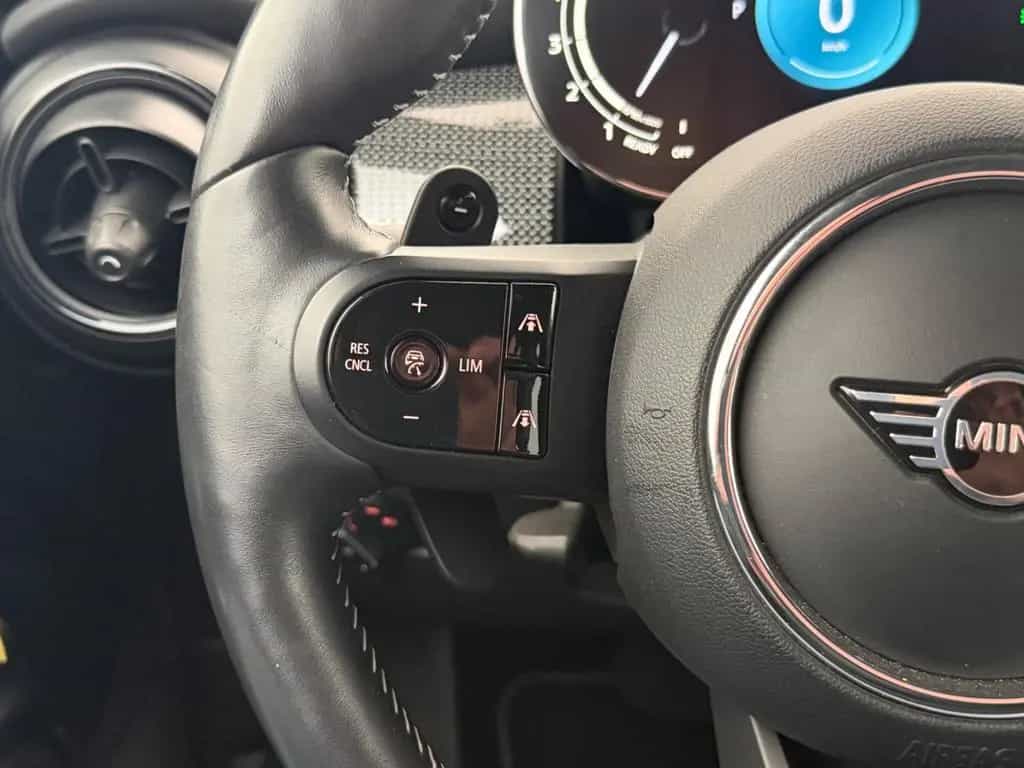 MINI Cooper S *YOURS TRIM*LED-R.KAM-KESSY-LHZ-ACC-HUD 05/2021-photo-34