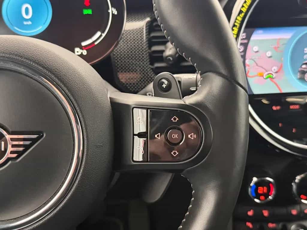 MINI Cooper S *YOURS TRIM*LED-R.KAM-KESSY-LHZ-ACC-HUD 05/2021-photo-36