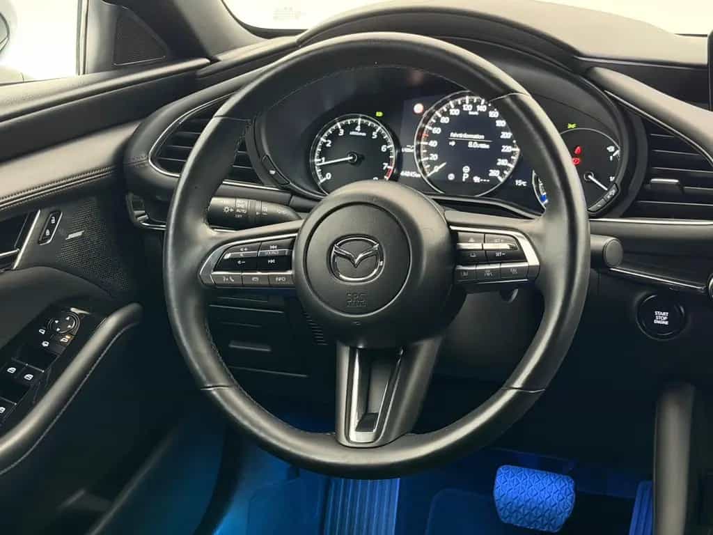Mazda 3 2.0 SKYACTIV-G*SELECTION*LED-360°-BOSE-HUD-ACC 02/2021-photo-28