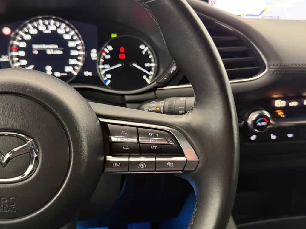 Mazda 3 2.0 SKYACTIV-G*SELECTION*LED-360°-BOSE-HUD-ACC 02/2021-photo-33