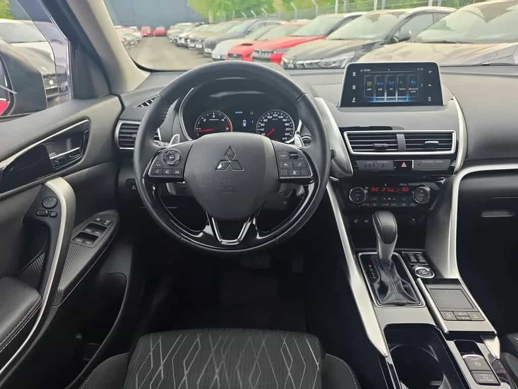 Mitsubishi Eclipse Cross Active+ 4WD 2.2 DI-D 360 Kamera S 06/2019-photo-9