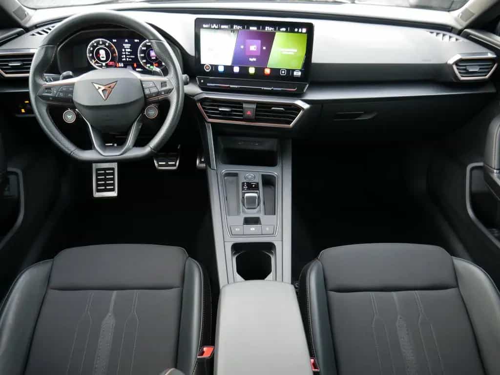 Cupra Leon Sportstourer 2.0 TSI VZ 4Drive MATRIX BEATS 08/2023-photo-5