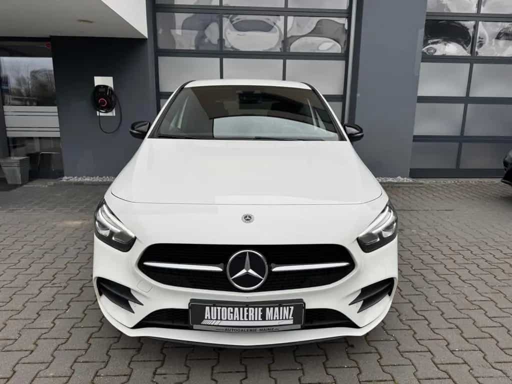 Mercedes-Benz B-Class 180 AMG Line/Edition LED/NIGHT/MBUX/KAMERA/19" 08/2021-photo-15