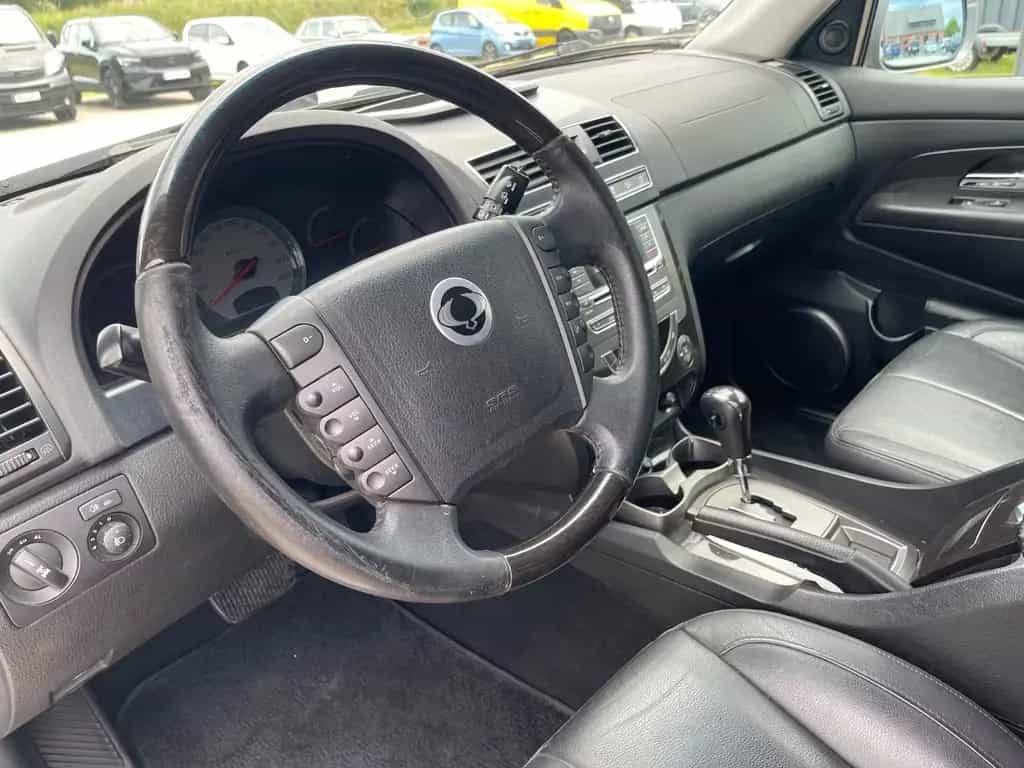 Ssangyong REXTON 2.0 TD  Rexton Sapphire 2HD AHK 7-Sitzer 03/2015-photo-10