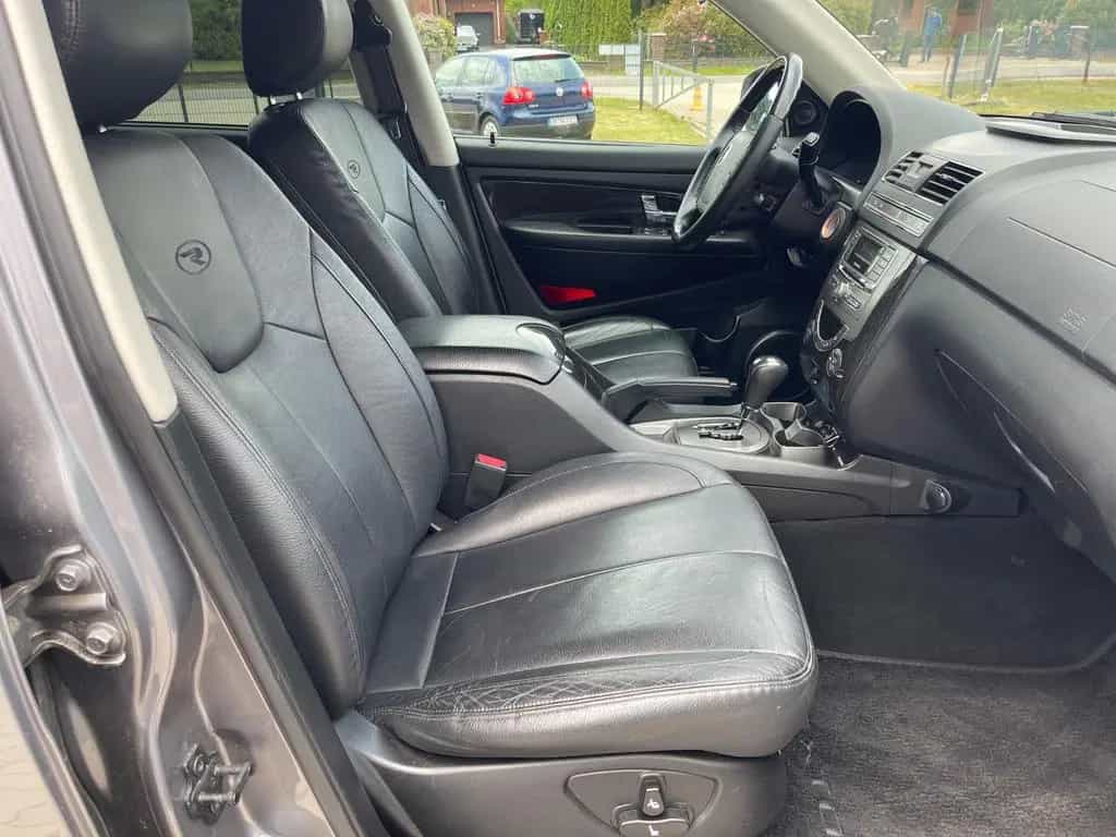 Ssangyong REXTON 2.0 TD  Rexton Sapphire 2HD AHK 7-Sitzer 03/2015-photo-22