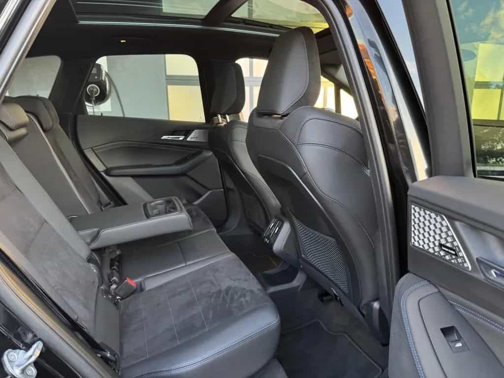 BMW 2 Series 223 i xDrive M Sport 04/2023-photo-13