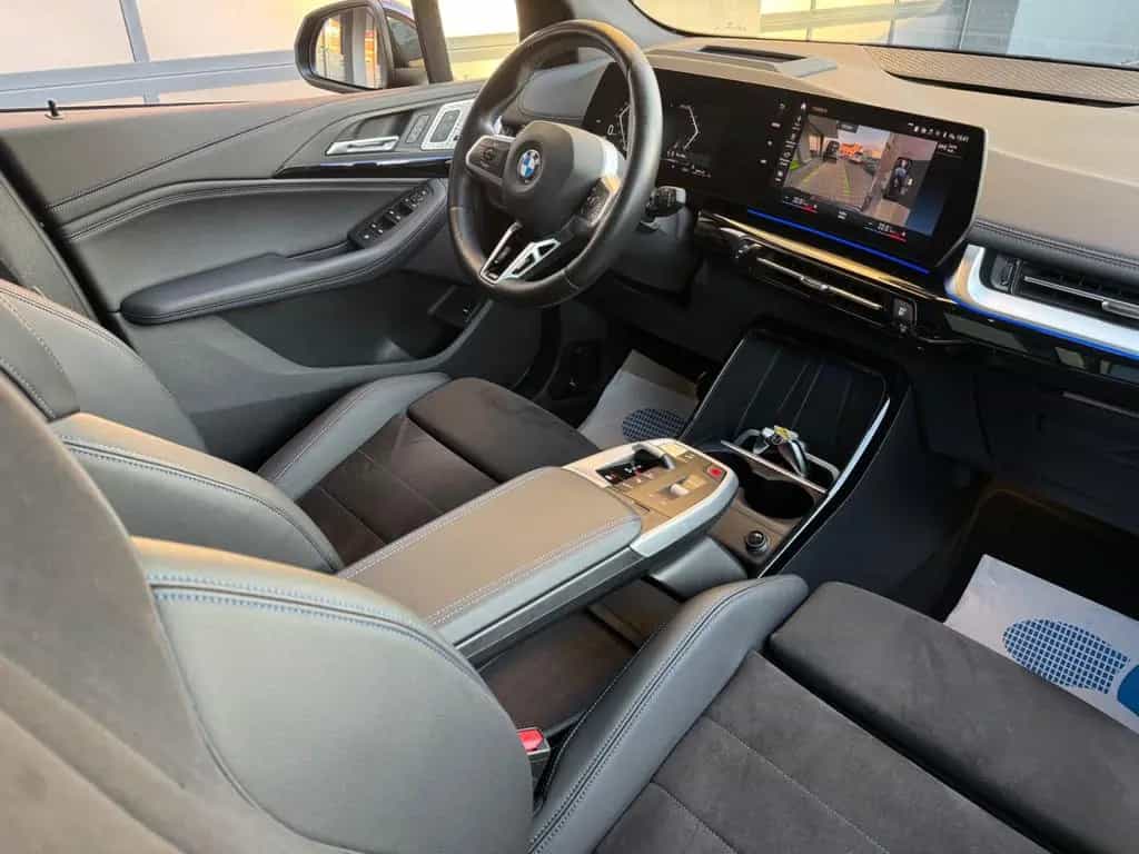 BMW 2 Series 223 i xDrive M Sport 04/2023-photo-7