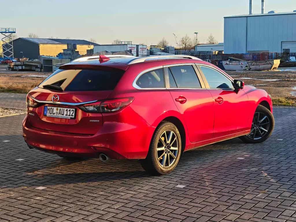Mazda 6 2.5 SKYACTIV-G 194 Exclusive-Line Auto Exc... 11/2020-photo-1