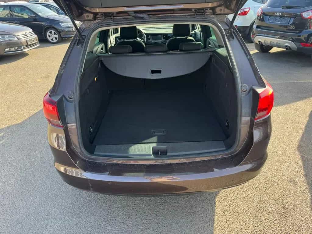 Opel Astra K Sports HU+SERVICE NEU/KLIMA/NAVI/CARPLAY 03/2017-photo-8