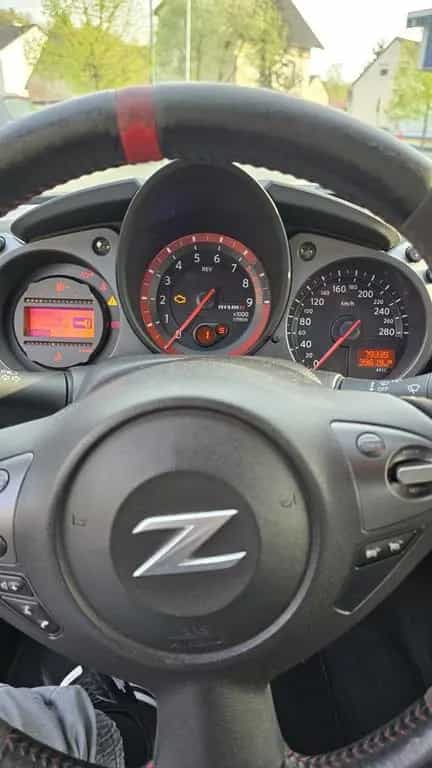 Nissan 370Z Nismo 02/2017-photo-13