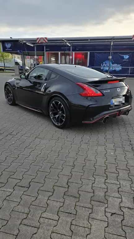 Nissan 370Z Nismo 02/2017-photo-2