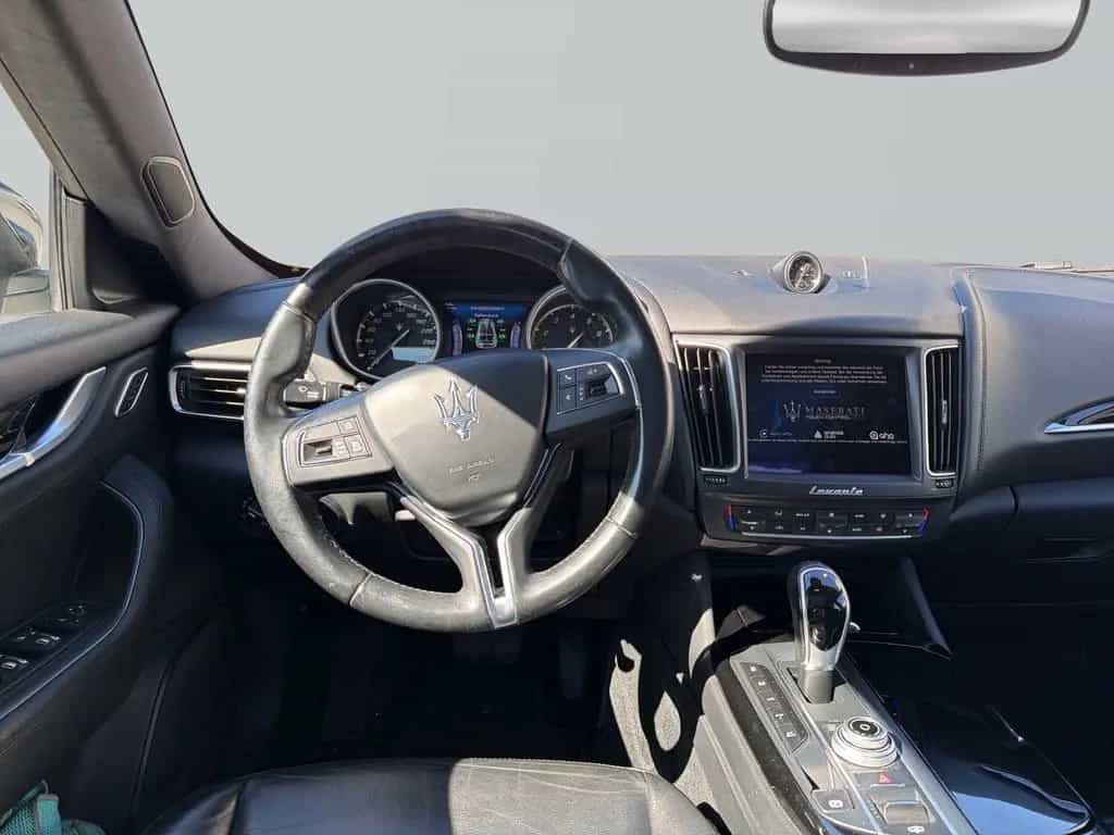 Maserati Levante S *Wenig KM *Top 07/2017-photo-11