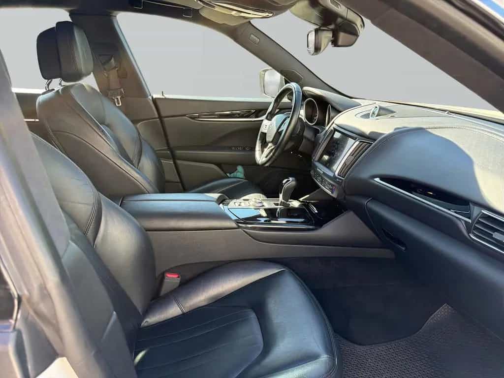 Maserati Levante S *Wenig KM *Top 07/2017-photo-12