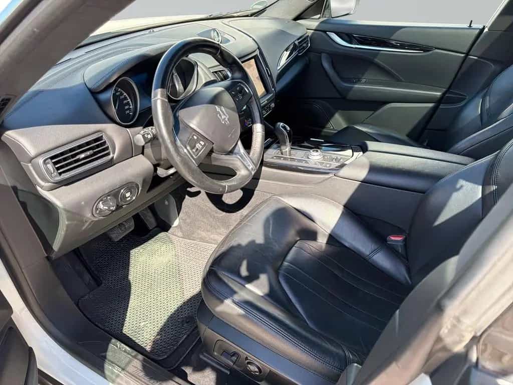 Maserati Levante S *Wenig KM *Top 07/2017-photo-8