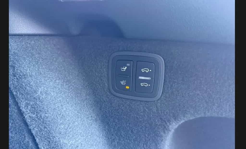 Porsche Macan GTS PASM*BOSE*360°PANO-SCHIEBEDACH 08/2022-photo-19