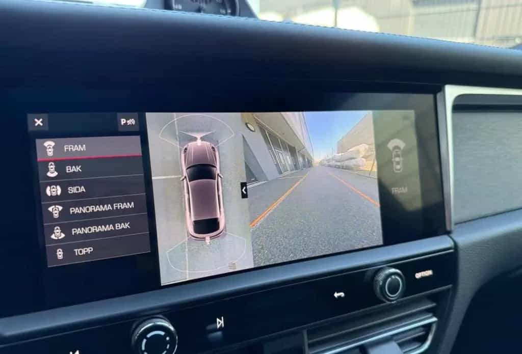 Porsche Macan GTS PASM*BOSE*360°PANO-SCHIEBEDACH 08/2022-photo-26