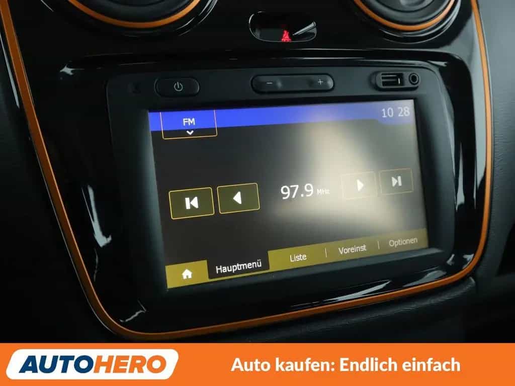 Dacia Lodgy 1.2 TCe Stepway Celebration*NAVI*PDC*SHZ* 05/2017-photo-20