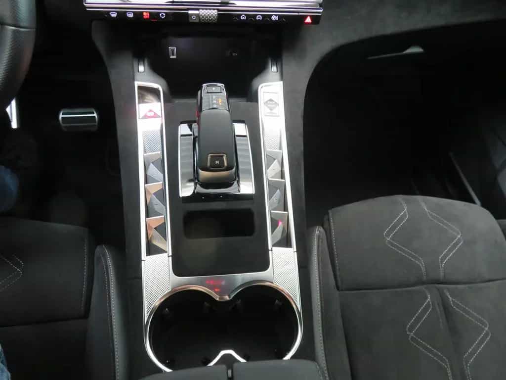 DS Automobiles DS7 (Crossback) DS7 Pallas*LED*DAB*Kamera*Automatik*1.Hand* 11/2024-photo-16