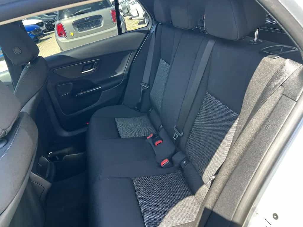 Mercedes-Benz C 220 d T Avantgarde *LED Navi AHK ACC Sitzh. DAB 07/2023-photo-14