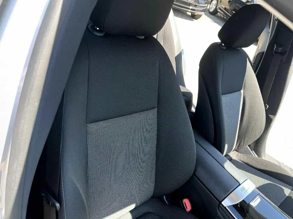 Mercedes-Benz C 220 d T Avantgarde *LED Navi AHK ACC Sitzh. DAB 07/2023-photo-22