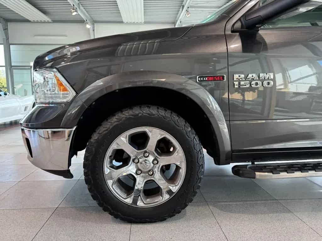 Dodge RAM LARAMIE ECO DIESEL 07/2017-photo-5