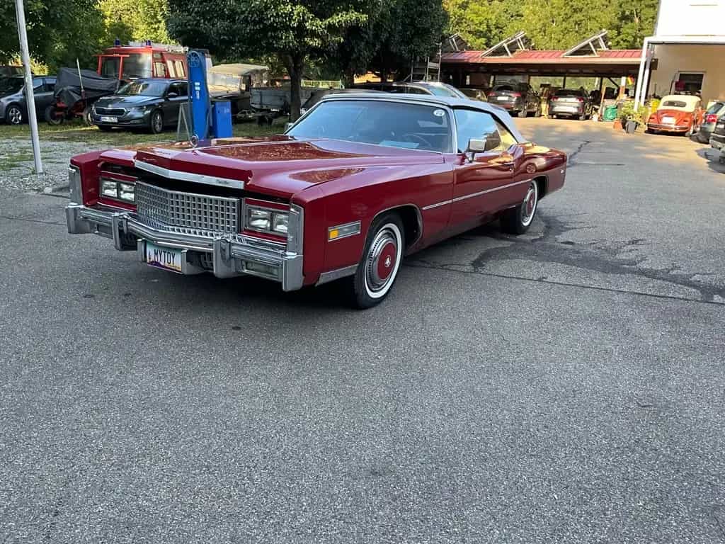 Cadillac Eldorado Cabrio 8,2 l V8 Motor 07/1975-photo-0