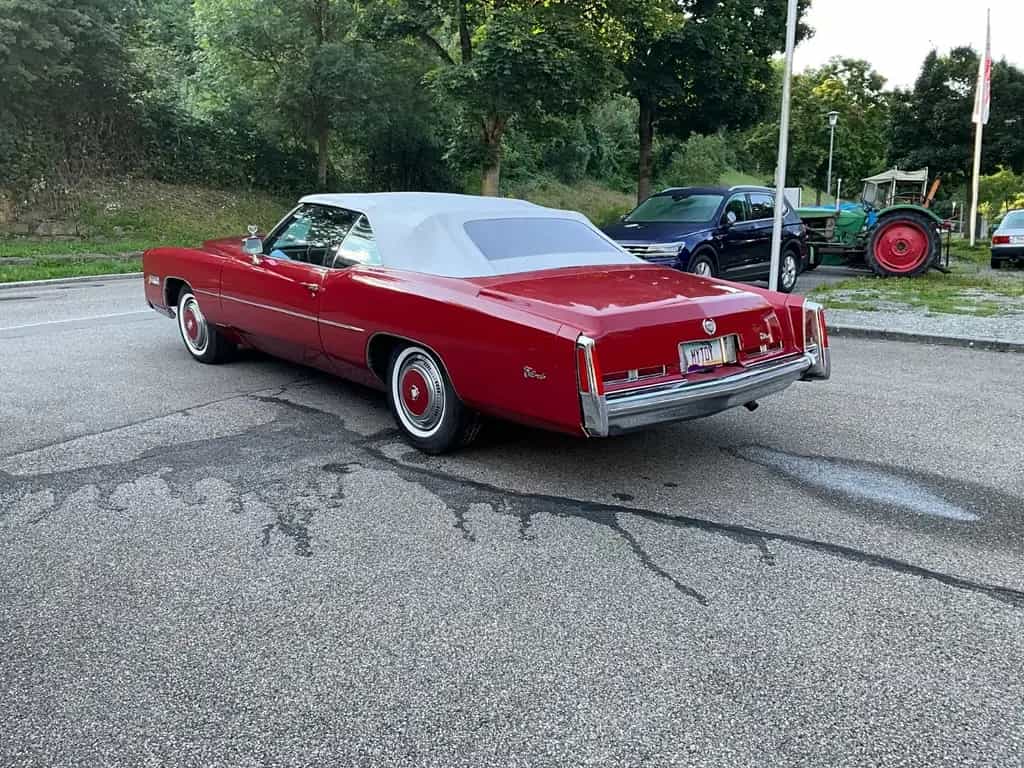 Cadillac Eldorado Cabrio 8,2 l V8 Motor 07/1975-photo-2