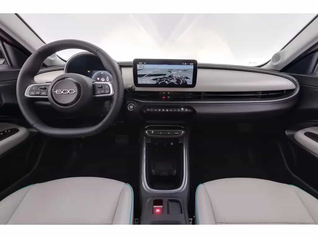 Fiat 600 1.2Mild-Hybrid Aut.110 La Prima+LED+NAVI+PDC 01/2025-photo-9