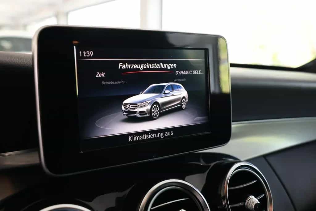 Mercedes-Benz C-Class 400 T-Modell 4Matic AMG*Burmester*Standhzg.* 05/2017-photo-25