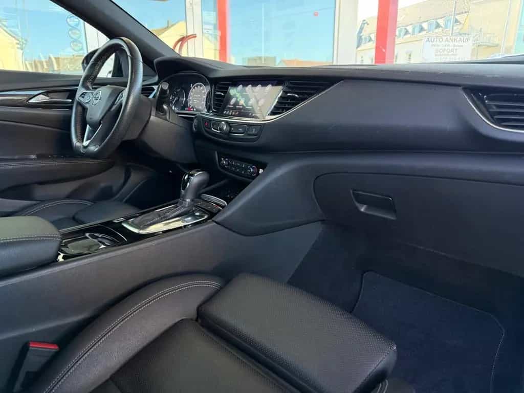 Opel Insignia B Grand Sport GS Line Plus VOLL + AHK 10/2021-photo-10