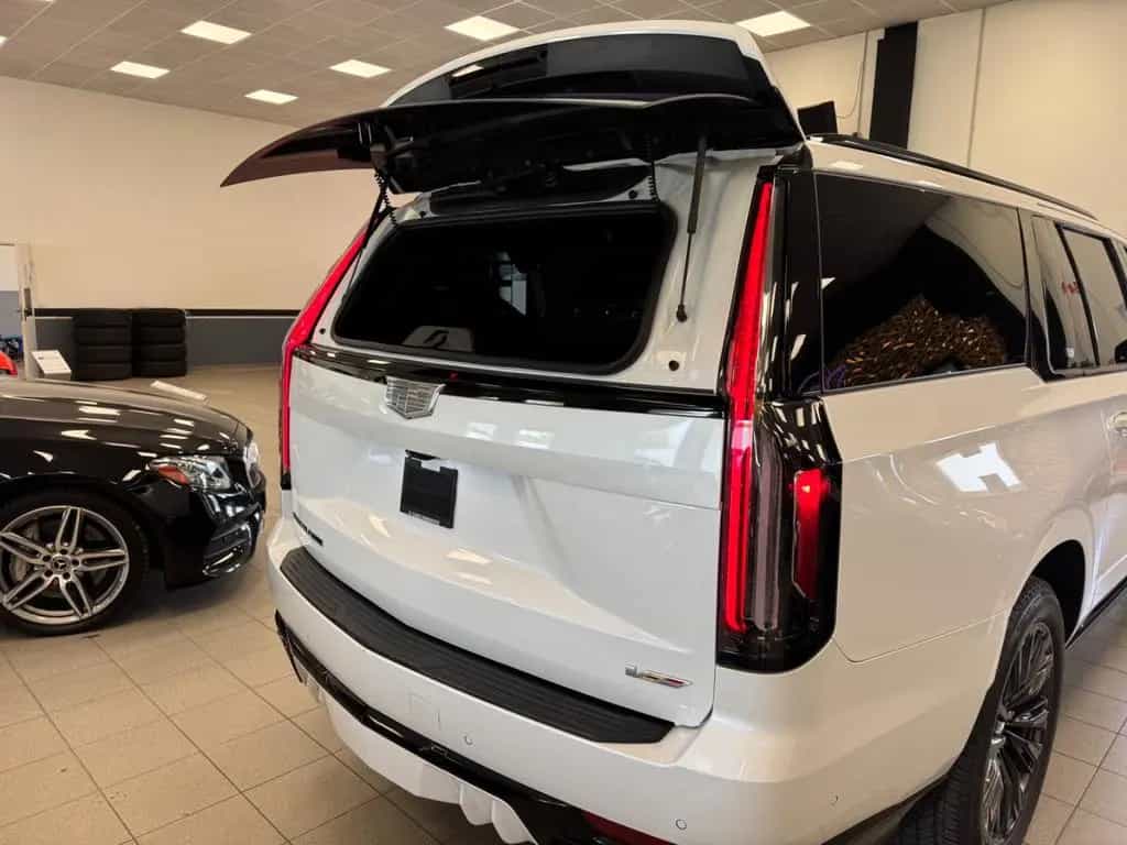 Cadillac Escalade ESV/ V-Series/ PANO/ACC/Massage/VOLL 10/2023-photo-11