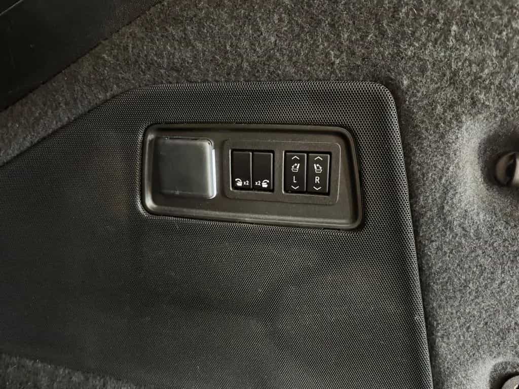Cadillac Escalade ESV/ V-Series/ PANO/ACC/Massage/VOLL 10/2023-photo-38