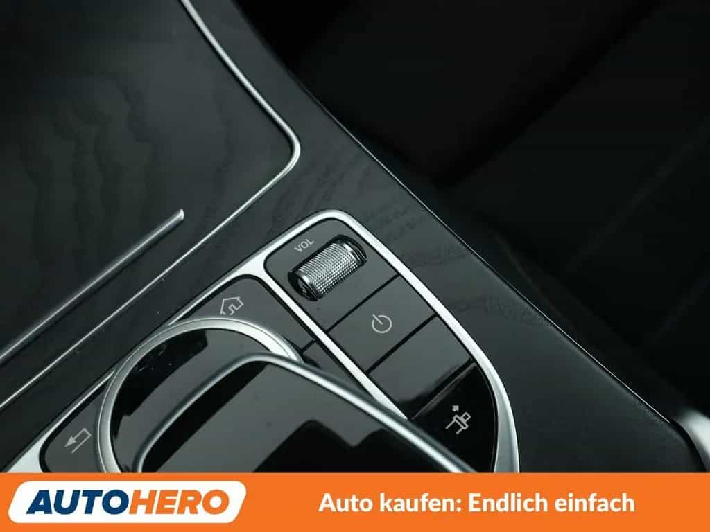 Mercedes-Benz C-Class C 300 d Aut.*NAVI*LED*TEMPO* 04/2019-photo-25