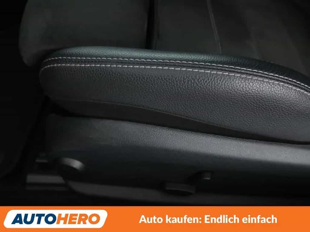 Mercedes-Benz C-Class C 300 d Aut.*NAVI*LED*TEMPO* 04/2019-photo-38