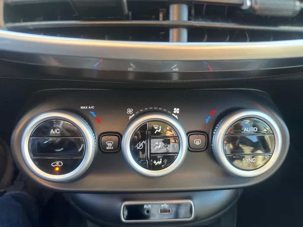 Fiat 500X Lounge ALLRAD*KAM*NAVI*TEMP* 10/2015-photo-18