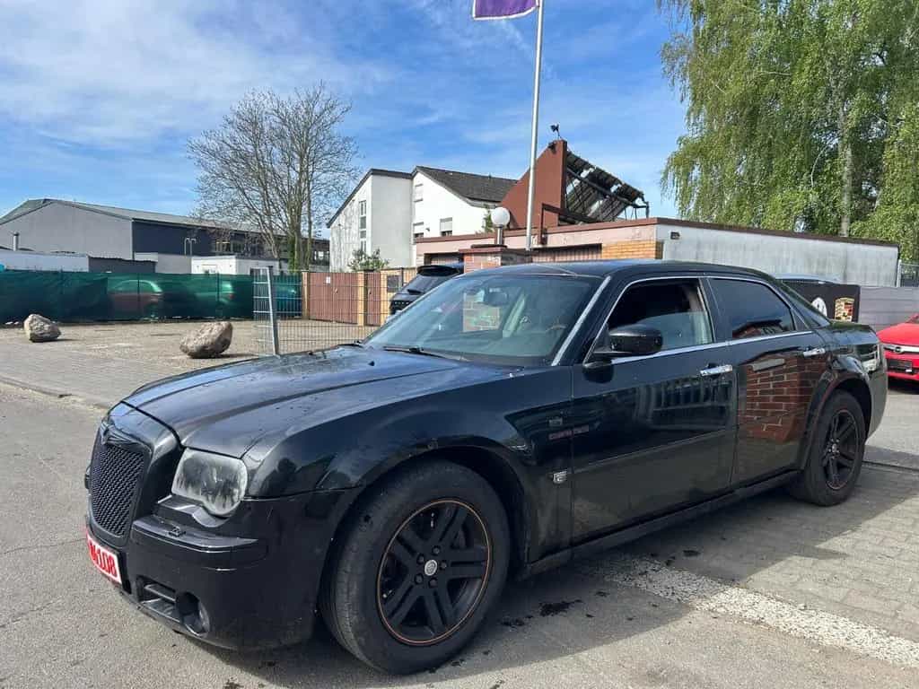 Chrysler 300C 3.0 CRD Automatik* TÜV 07.2027 03/2006-photo-0