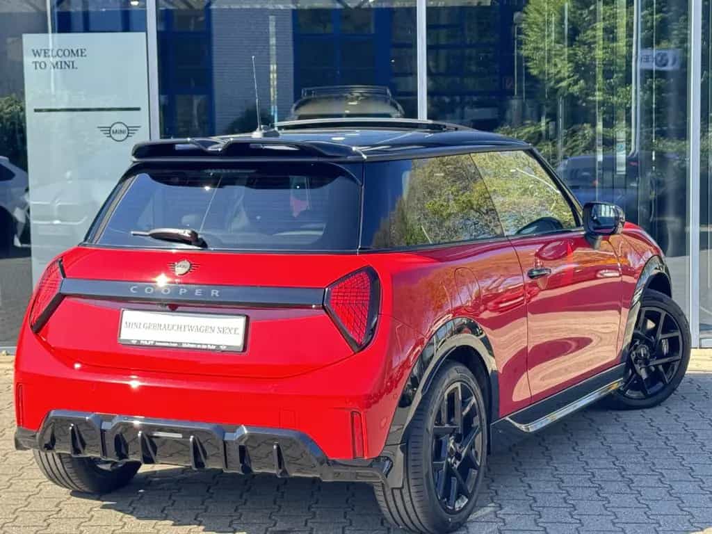 MINI Cooper C JCW Trim Pano HuD RFK Ad.Fahrwerk LHZ 10/2024-photo-2