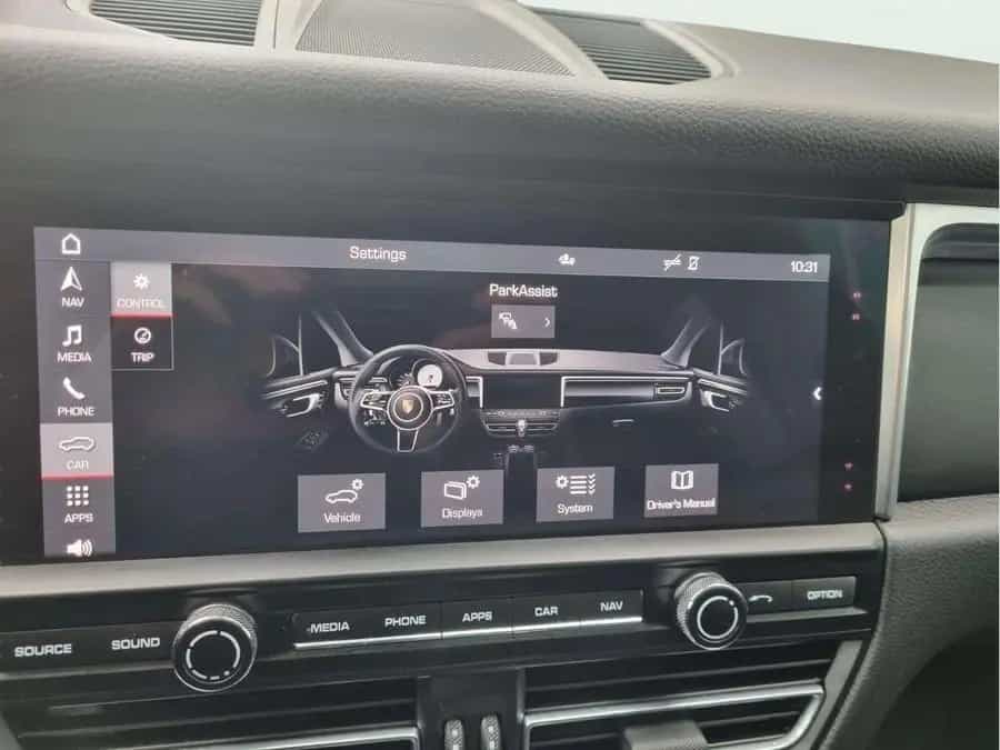Porsche Macan Basis 02/2021-photo-13