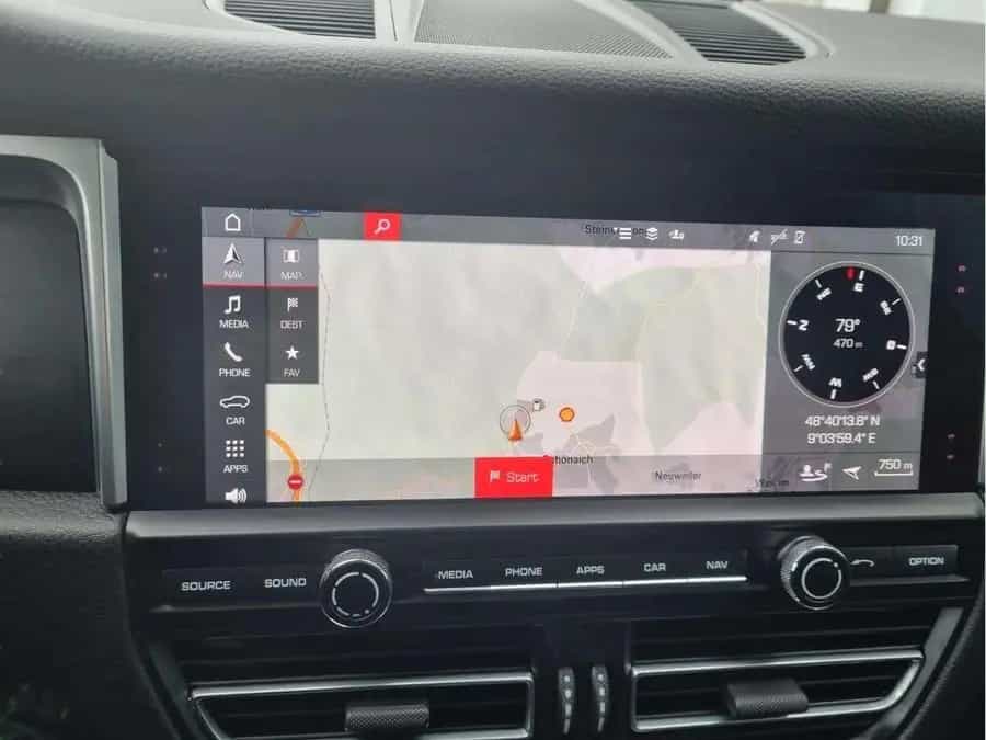 Porsche Macan Basis 02/2021-photo-15