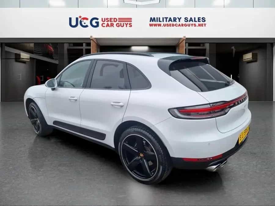 Porsche Macan Basis 02/2021-photo-4