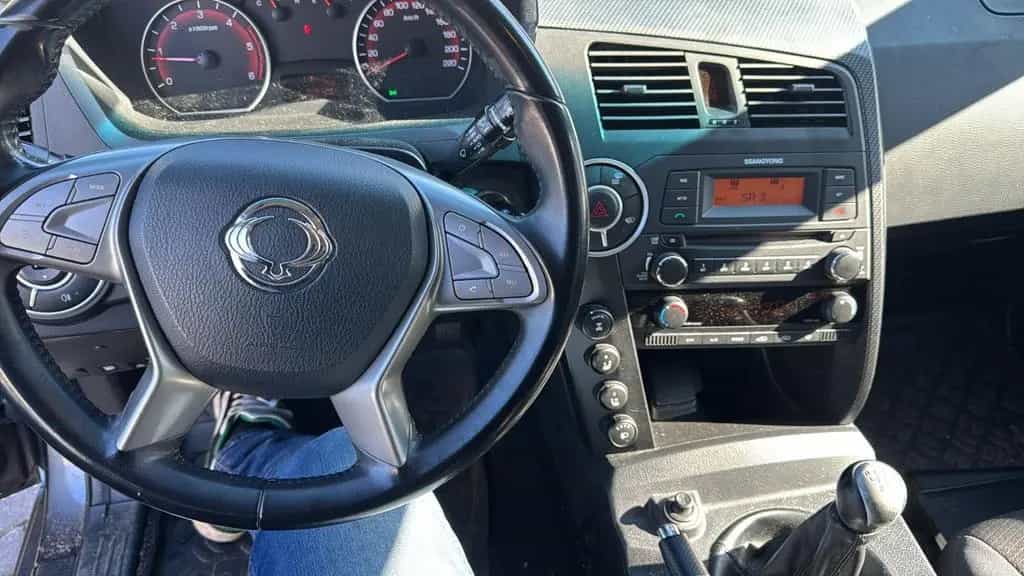 Ssangyong Actyon A200S 4WD "Pickup-HARDTOP "88615KM"1Hand 12/2016-photo-5