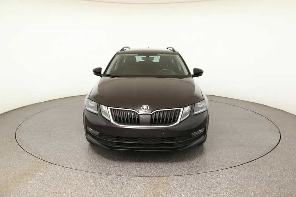 Skoda Octavia 1.4 TSI Drive LED+NAVI+SHZ+PDC+TEMP+Navi 11/2017-photo-1