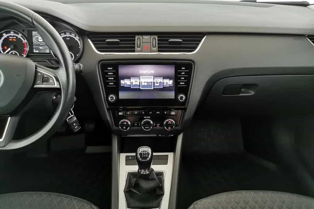 Skoda Octavia 1.4 TSI Drive LED+NAVI+SHZ+PDC+TEMP+Navi 11/2017-photo-13
