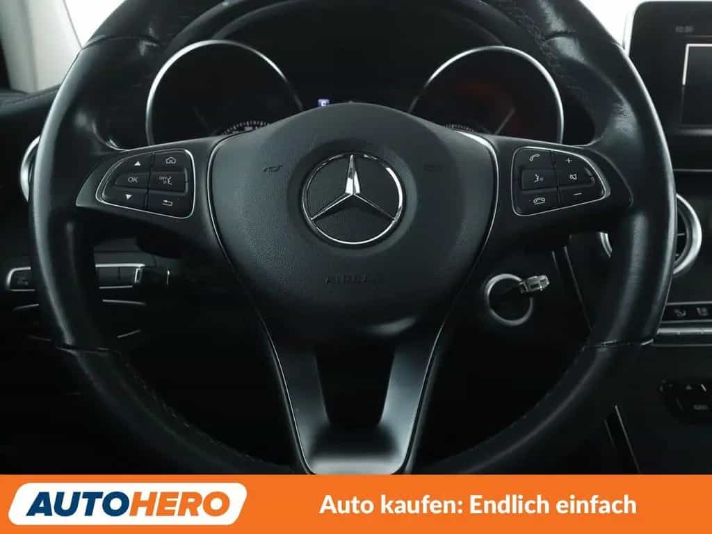 Mercedes-Benz GLC-Class GLC 220 4Matic Exclusive Aut.*LED*PDC 03/2019-photo-16
